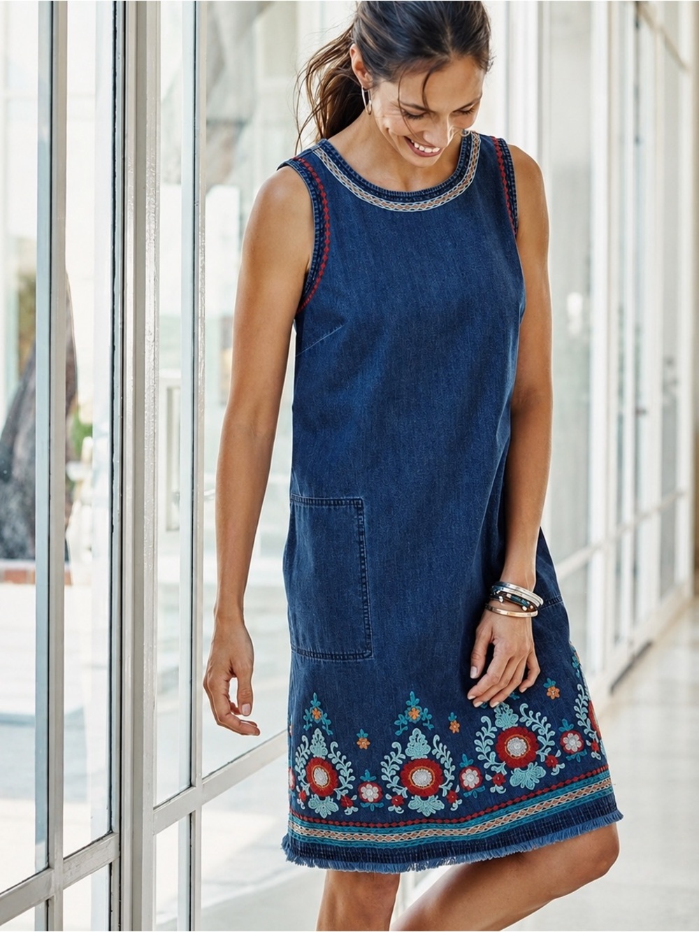 J JILL S Denim Embroidered Pocket Dress • Colorful Boho Floral Embroidery